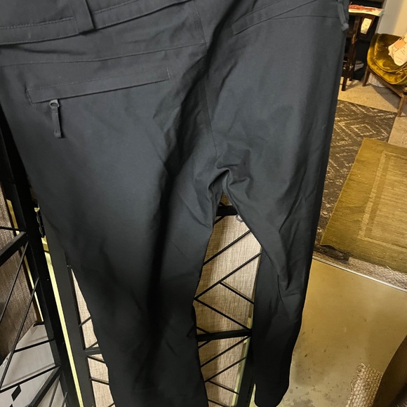 Volcom Snow Pant - Picture 3 of 3